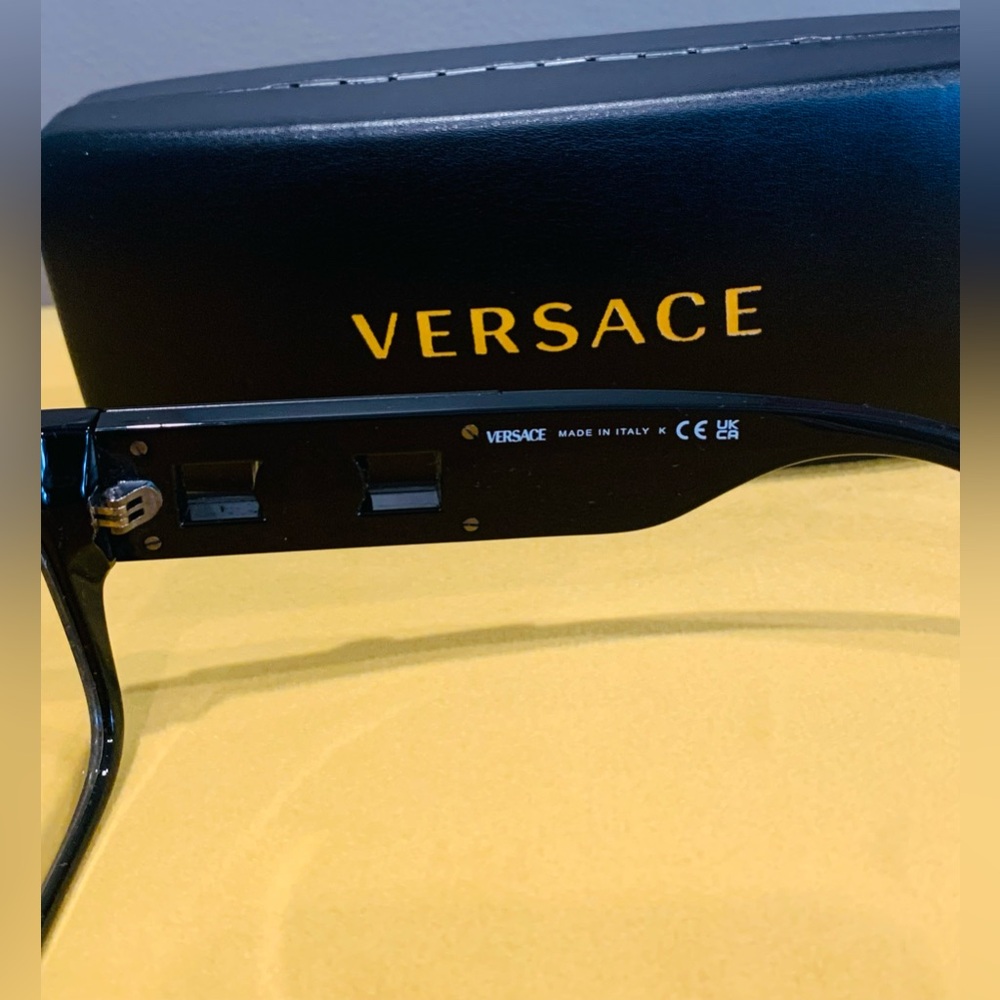 New Men’s Versace Eyeglasses - Picture 7 of 11